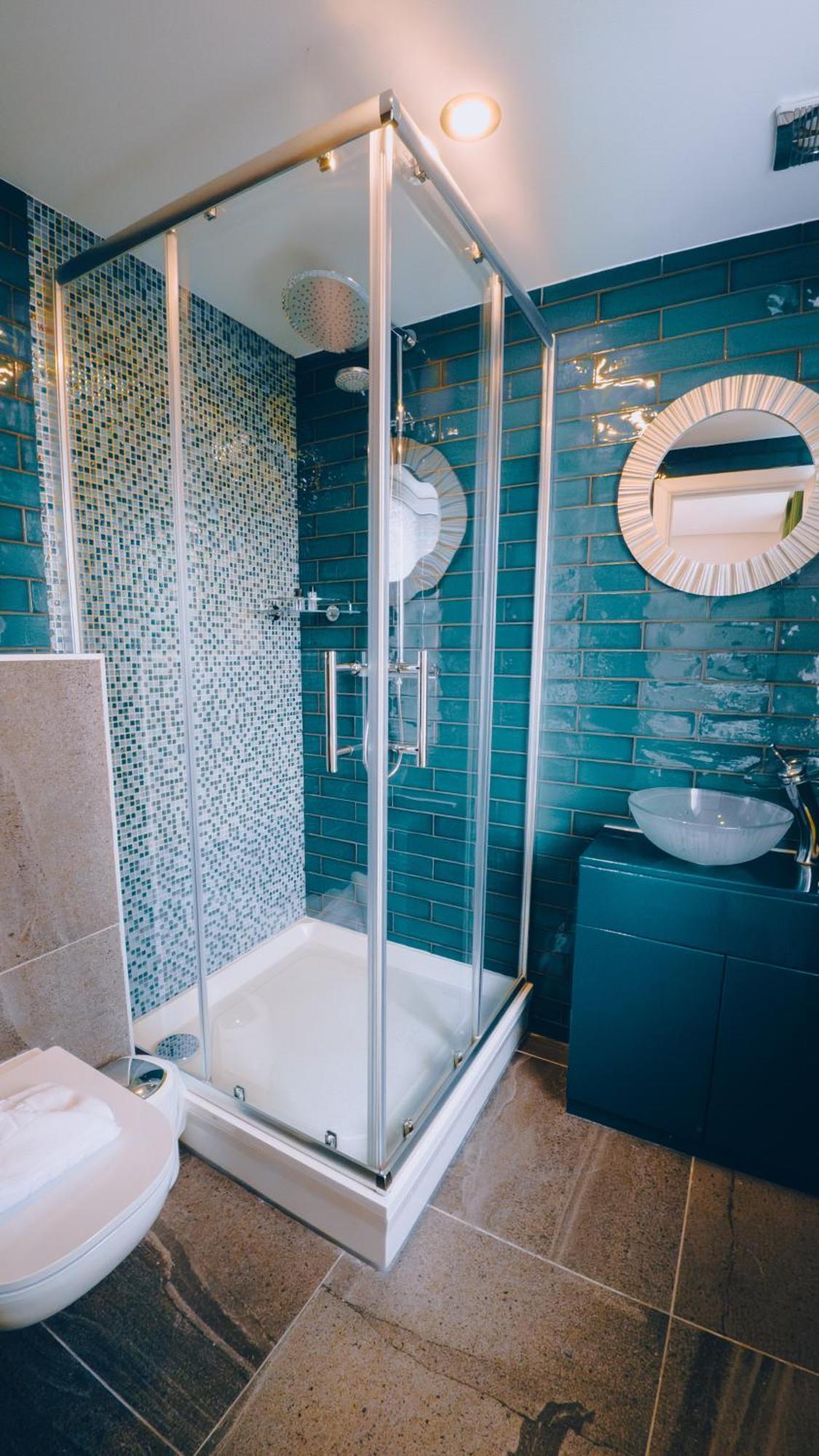 Oyo Newquay Beach Hotel Экстерьер фото