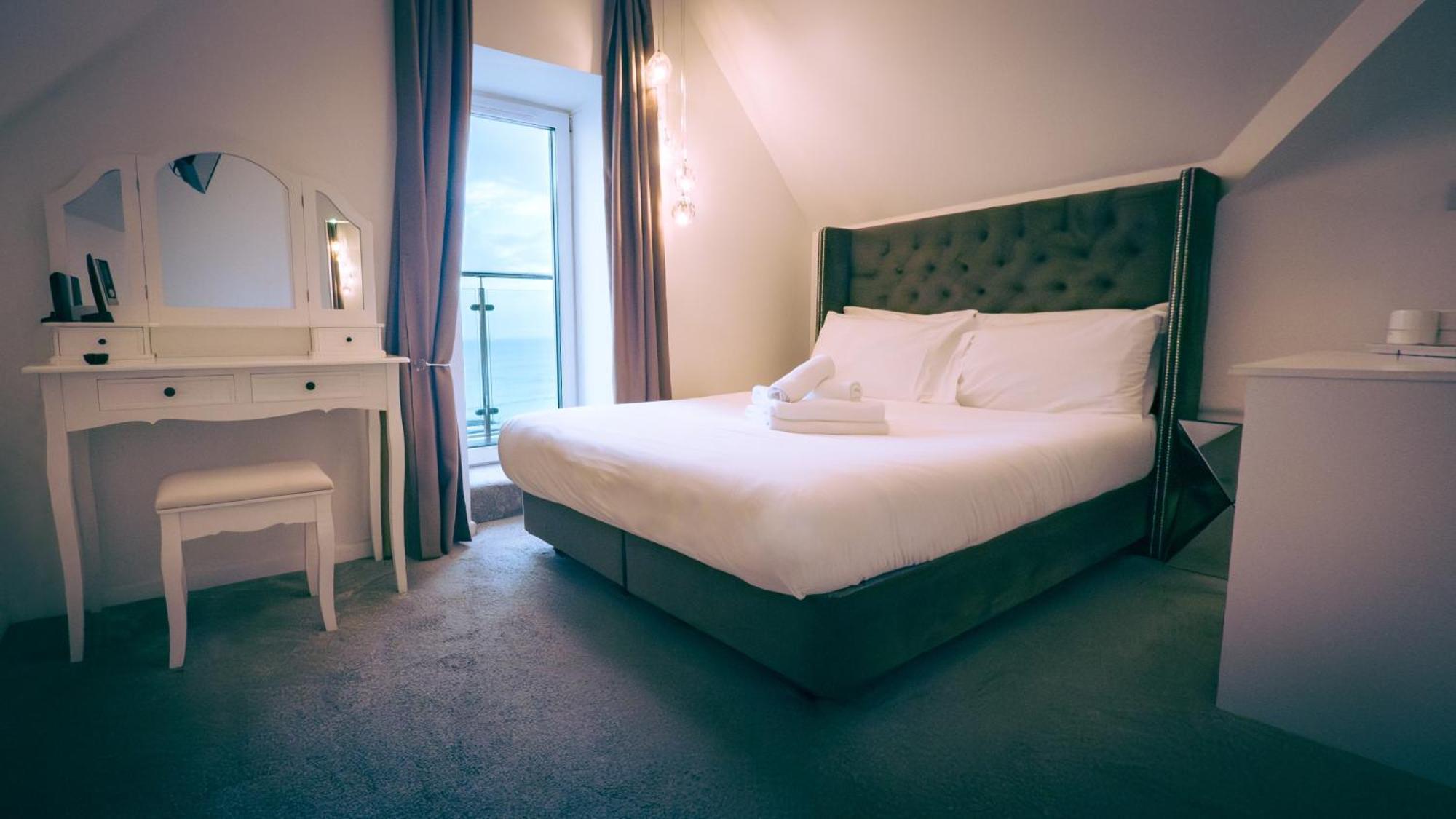 Oyo Newquay Beach Hotel Экстерьер фото